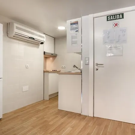 Minty Stay - Imperial 2Bd Madrid Exterior photo